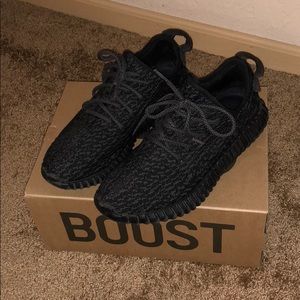 Yeezy Boost Pirate Black Mens 8